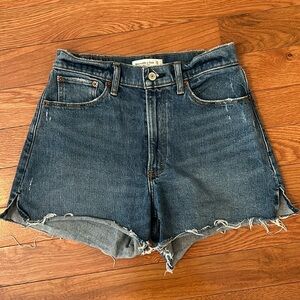 Abercrombie curve love jean shorts